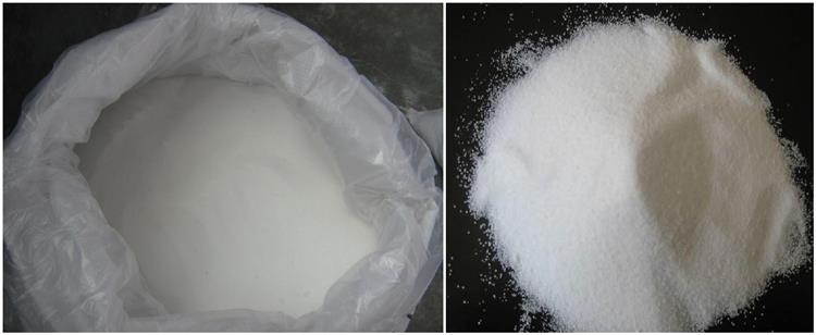 氯化铵粉末是无色晶体或白色晶体粉末，无臭，溶于水，补充有氮。