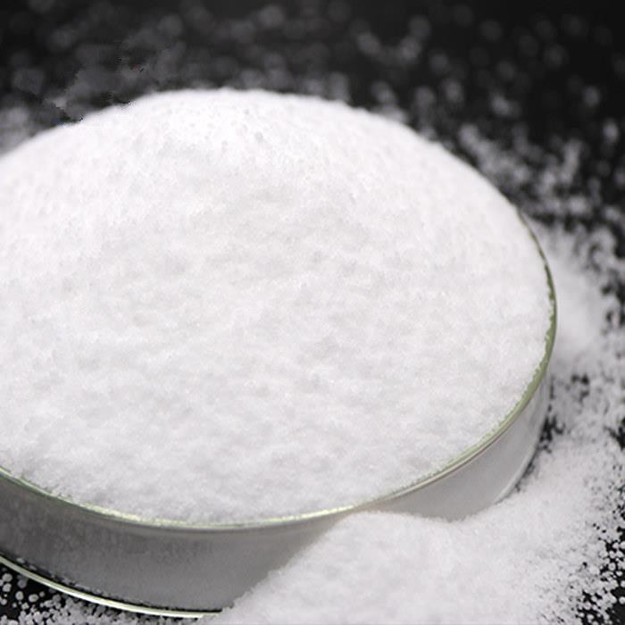 白色粉末状氯化铵，适用于水稻、小麦、棉花、大麻、蔬菜等农作物。